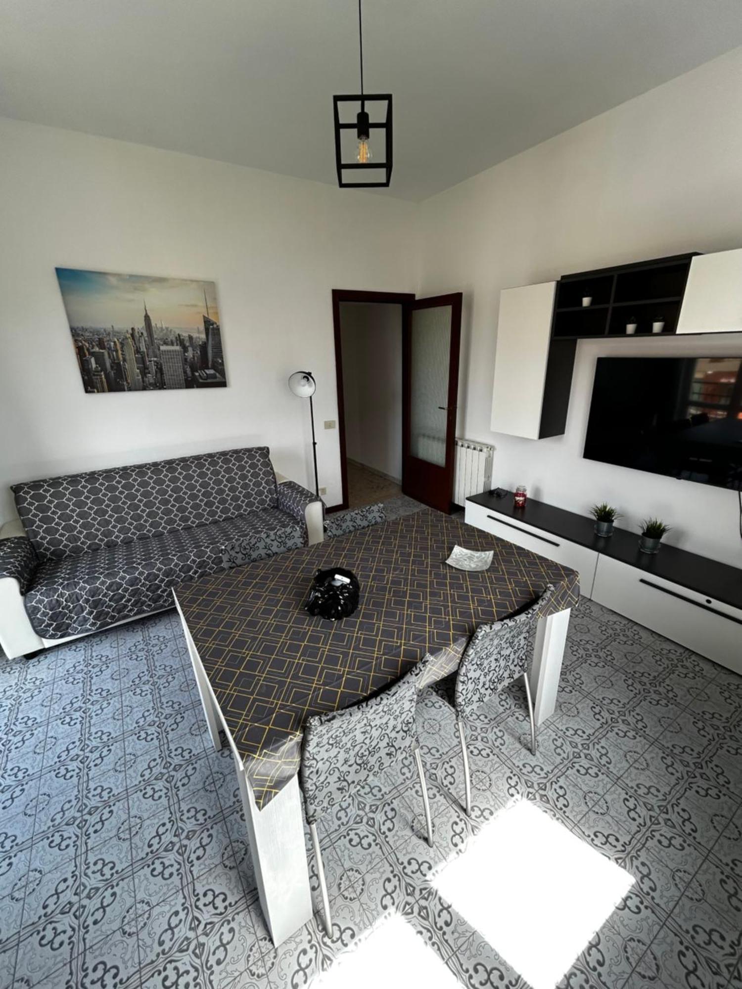 Reversal Apartment Santa Marinella Exteriér fotografie